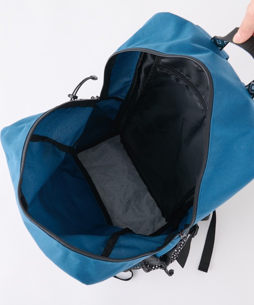 Franklin Climbing（フランクリンクライミング）の「【Franklin Climbing】LIGHT ALPINE PACK（バックパック/リュック・メンズ・ブラック/ブルー・ONE SIZE）」の3枚目の写真