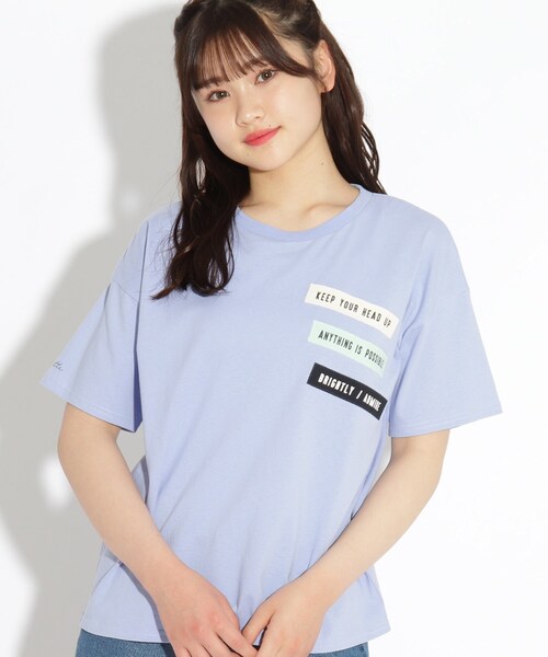 PINK-latte（ピンクラテ）の「◆【オーガニックコットン/コットン100％/毛玉になりにくい/サステナブル】3連ワッペン付きTシャツ（Tシャツ/カットソー・キッズ・チャコールグレー/オフホワイト/グリーン/ライトブルー・15 /14/16）」の4枚目の写真