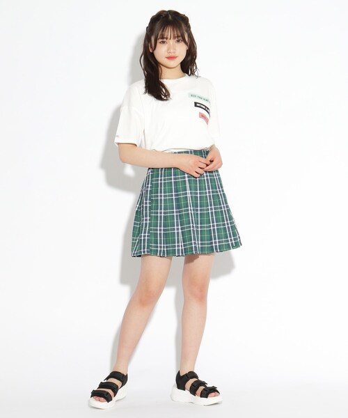 PINK-latte（ピンクラテ）の「◆【オーガニックコットン/コットン100％/毛玉になりにくい/サステナブル】3連ワッペン付きTシャツ（Tシャツ/カットソー・キッズ・チャコールグレー/オフホワイト/グリーン/ライトブルー・15 /14/16）」の19枚目の写真