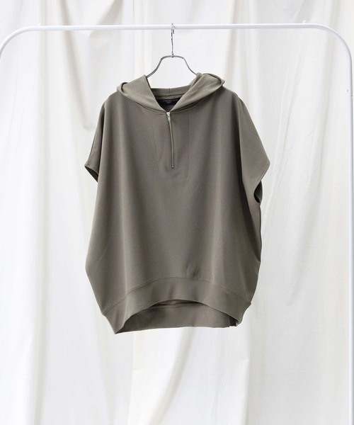 HONEYSUCKLE ROSE（ハニーサックルローズ）の「【HONEYSUCKLE ROSE】ハーフジップノースリパーカー（その他トップス・レディース・カーキブラウン/ダークグレー/パープル・L/M）」の9枚目の写真