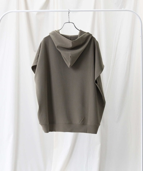 HONEYSUCKLE ROSE（ハニーサックルローズ）の「【HONEYSUCKLE ROSE】ハーフジップノースリパーカー（その他トップス・レディース・カーキブラウン/ダークグレー/パープル・L/M）」の10枚目の写真