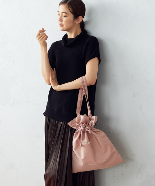 MONO　COMME CA（モノコムサ）の「2way　トートバッグ（トートバッグ・レディース・ブラック/ベージュ/ブラウン/サックスブルー/ピンク/ミント・FREE）」の6枚目の写真