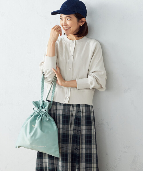 MONO　COMME CA（モノコムサ）の「2way　トートバッグ（トートバッグ・レディース・ブラック/ベージュ/ブラウン/サックスブルー/ピンク/ミント・FREE）」の5枚目の写真