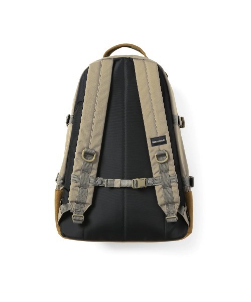 thisisneverthat(ディスイズネバーザット)の「CA90 30 BACKPACK(バックパック/リュック・メンズ・カーキ/ブラック・FREE)」の16枚目の写真