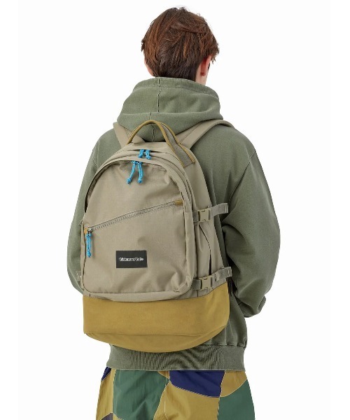 thisisneverthat(ディスイズネバーザット)の「CA90 30 BACKPACK(バックパック/リュック・メンズ・カーキ/ブラック・FREE)」の4枚目の写真