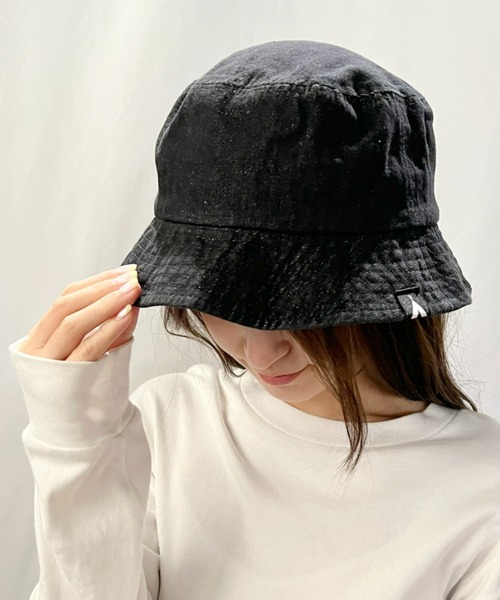 at12:03（アットイチニーゼロサン）の「【stonedoorコラボ】TWILL HATツイルバケットハット（ハット・レディース・ライトブルー/ブラック系その他/ダークブルー・FREE）」の4枚目の写真