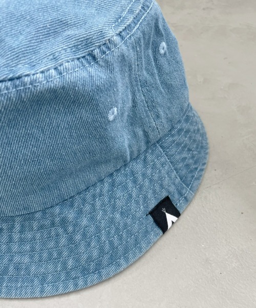at12:03（アットイチニーゼロサン）の「【stonedoorコラボ】TWILL HATツイルバケットハット（ハット・レディース・ライトブルー/ブラック系その他/ダークブルー・FREE）」の10枚目の写真