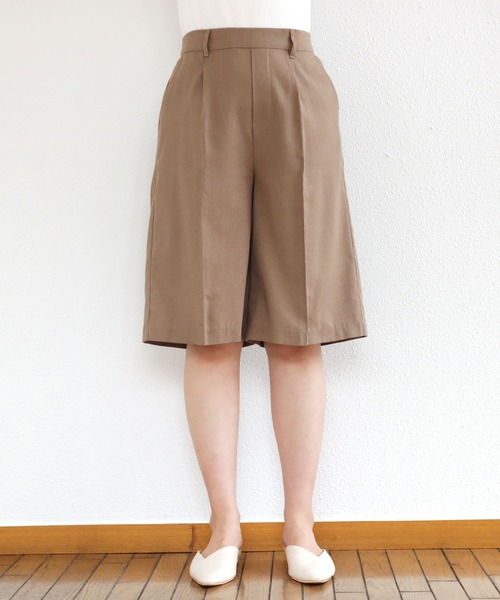andme(アンドミー)の「リネンブレンドショートパンツ(その他パンツ・レディース・ブラック/グレイッシュベージュ/キナリ・M/L)」の7枚目の写真