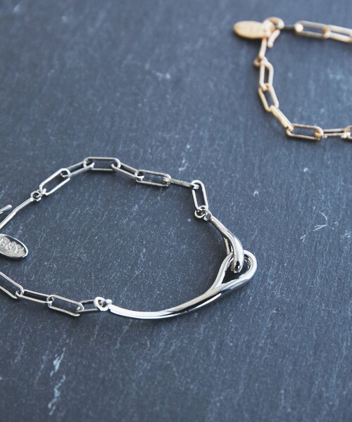 BEAUTY&YOUTH UNITED ARROWS（ビューティーアンドユースユナイテッドアローズ）の「ヘンケイ ビット チェーン ブレスレット（ブレスレット・レディース・シルバー/ゴールド・FREE）」の11枚目の写真