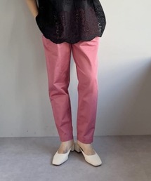 テーパードチノパンツ