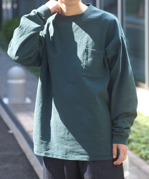 Goodwear（グッドウェア）の「【Goodwear】7.6オンス ポケット付き ヘビーウェイトロングスリーブTシャツ BIG TEE オーバーサイズ ビッグシルエット ポケT 厚手  2W7-5500（Tシャツ/カットソー・レディース・ブラック/ホワイト/グレー/ダークグリーン/カーキ/チャコールグレー・L/M/XL）」の11枚目の写真