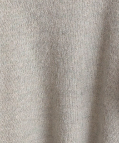 Andemiu(アンデミュウ)の「【Stylistわかめさんコラボ】モヘア混クルーニット169094(ニット/セーター・レディース・ベージュ/パープル/ブルー/ボルドー・FREE)」の22枚目の写真