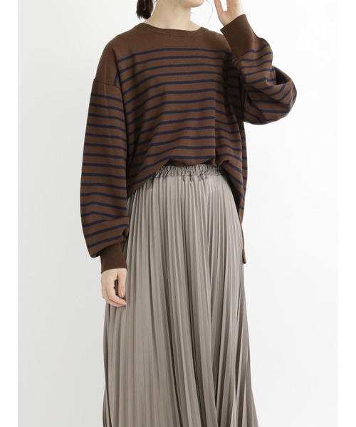 Samansa Mos2 blue(サマンサモスモスブルー)の「ボーダーニットプルオーバー(ニット/セーター・レディース・ブラック/ベージュ/ブラウン/オフホワイト/グリーン・フリ-)」の1枚目の写真