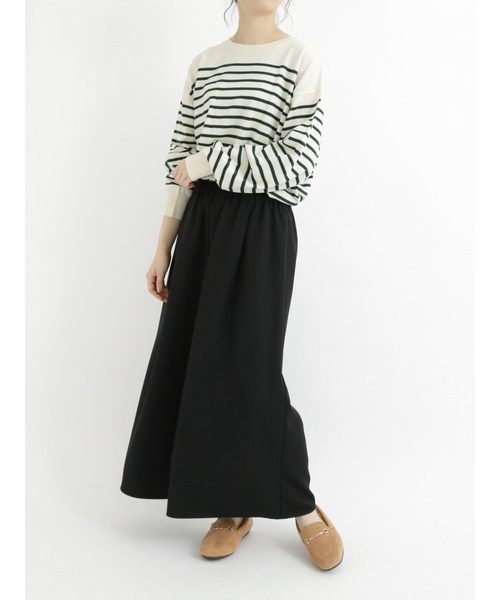 Samansa Mos2 blue(サマンサモスモスブルー)の「ボーダーニットプルオーバー(ニット/セーター・レディース・ブラック/ベージュ/ブラウン/オフホワイト/グリーン・フリ-)」の10枚目の写真