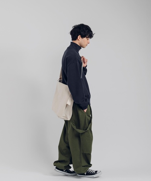 MUHET(ミュエータ)の「ドライバーズスウェット(スウェット・レディース・杢グレー/ダークブラウン/ネイビー・X-LARGE/MEDIUM)」の5枚目の写真