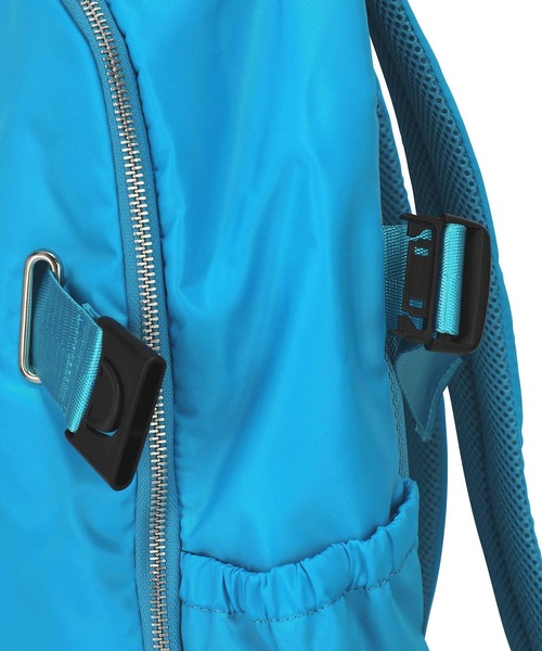 ZUCCa（ズッカ）の「ナイロンジッパーBAG/バッグ（ショルダーバッグ