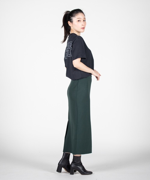 UNDER ARMOUR（アンダーアーマー）の「UAヘビーウエイト ショートスリーブTシャツ 〈アウトライン〉（トレーニング/メンズ/レディース）（Tシャツ/カットソー・レディース・ブルー系その他/ホワイト/ブラック・L/XXL/3XL/XL/M/S）」の15枚目の写真