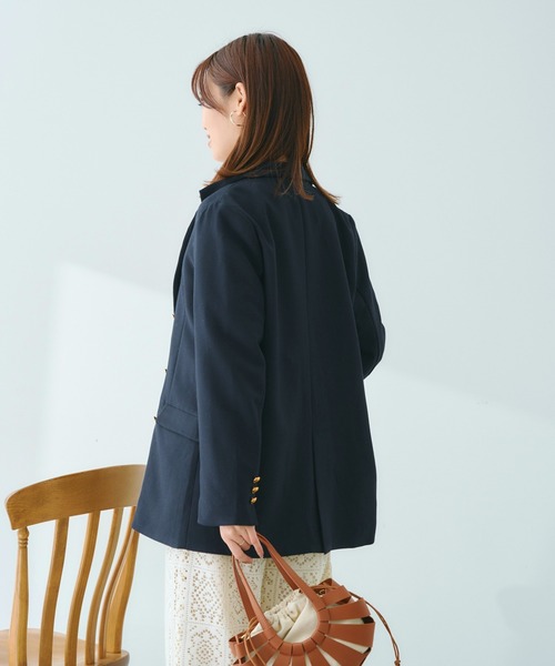 Chez toi（シェトワ）の「ゴールドボタンテーラードジャケット（テーラードジャケット・レディース・ベージュ/ネイビー/イエロー・FREE）」の22枚目の写真