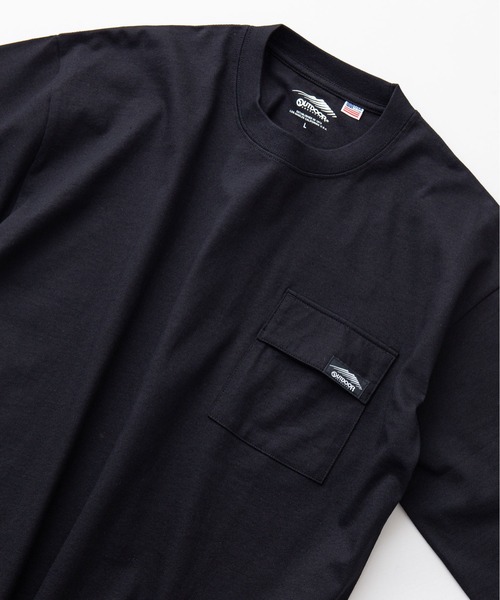 OUTDOOR PRODUCTS APPAREL(アウトドアプロダクツアパレル)の「USAコットン フラップポケット ビッグシルエット Tシャツ(Tシャツ/カットソー・メンズ・ホワイト/ブラウン/ブルー系その他/チャコールグレー/ブラック/カーキ・MEDIUM/LARGE/X-LARGE)」の3枚目の写真