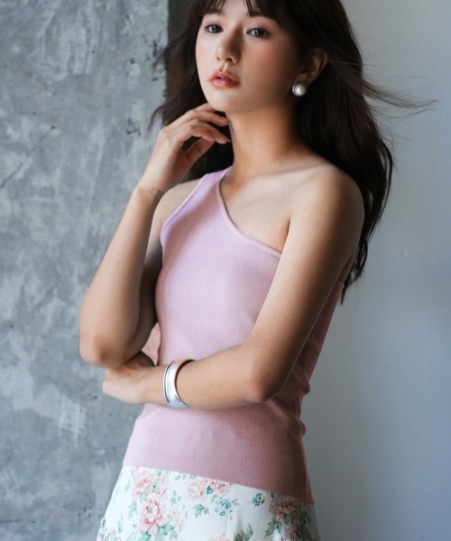 SAISON DE PAPILLON(セゾンドパピヨン)の「ワンショルダーニットタンクトップ(タンクトップ・レディース・ブルー/ブラック/アイボリー/カーキ/ピンク/チャコール・S/M/L)」の22枚目の写真