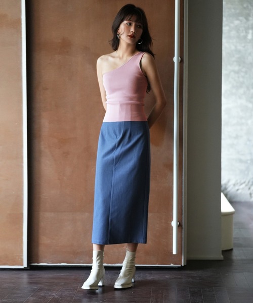 SAISON DE PAPILLON(セゾンドパピヨン)の「ワンショルダーニットタンクトップ(タンクトップ・レディース・ブルー/ブラック/アイボリー/カーキ/ピンク/チャコール・S/M/L)」の18枚目の写真