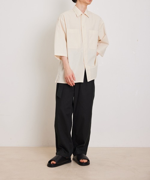 ADAM ET ROPE'（アダムエロペ）の「オーバーサイズ ステイカラー