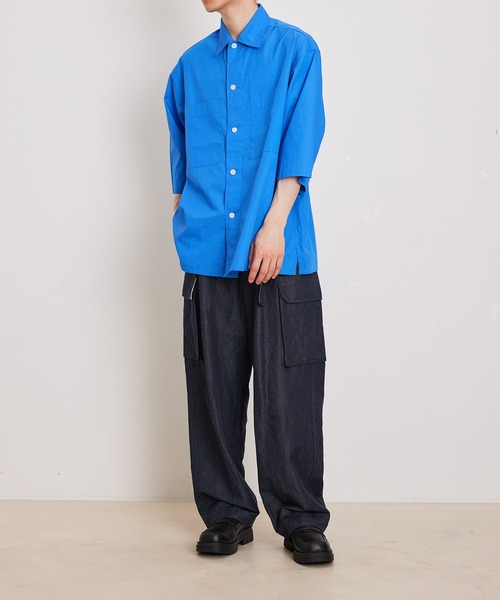 ADAM ET ROPE'(アダムエロペ)の「オーバーサイズ ステイカラー 3/4 スリーブ シャツ / 黄ばみ軽減(シャツ/ブラウス・メンズ・ホワイト/キナリ/ブルー系その他5・L/M)」の6枚目の写真