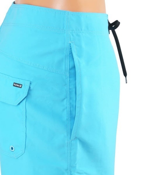 Hurley （ハーレー）の「M ONE AND ONLY SOLID 20【Hurley（ハーレー）】（水着・メンズ・ブラック/ブルー/グリーン/ホワイト/ブルー系その他/ホワイト系その他/グリーン系その他2・MEDIUM/LARGE/SMALL/X-LARGE）」の15枚目の写真