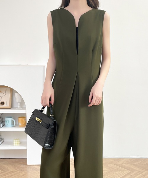 ECLIN（エクラン）の「スキッパーネックワイドシルエット