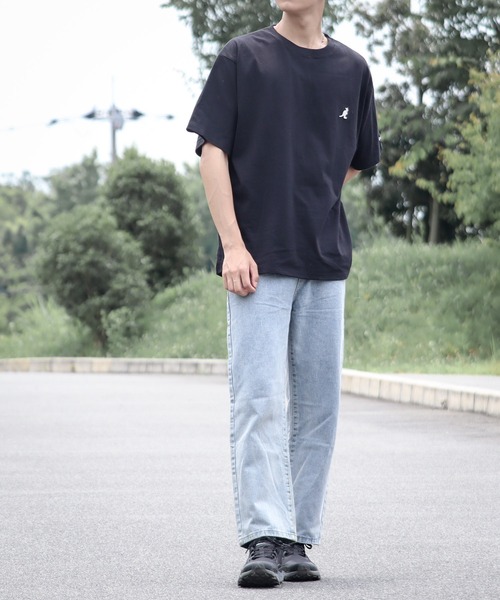KANGOL(カンゴール)の「★KANGOL★刺繍ビッグサイズ クルーネックTシャツ(Tシャツ/カットソー・レディース・ホワイト/ブラック/マルチ/グレー/グリーン・LARGE/X-LARGE/MEDIUM)」の9枚目の写真