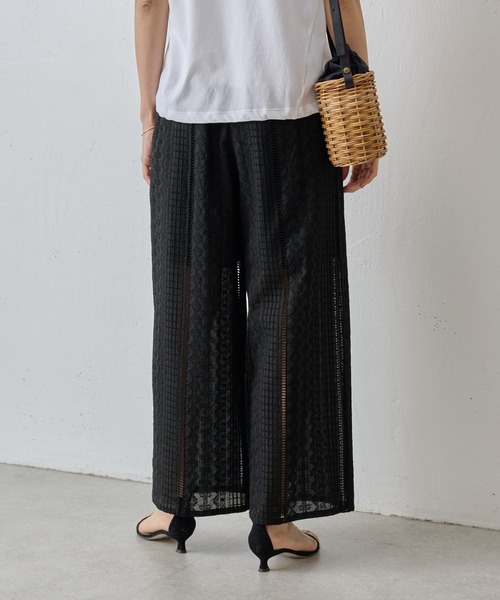 新品 ビアズリー BEARDSLEY レースパッチワークパンツ ¥24,200 BEARDSLEY（ビアズリー）の「レースパッチワークパンツ（その他