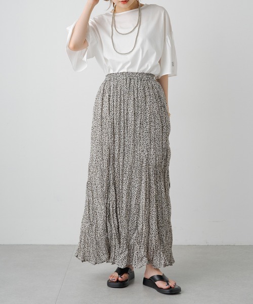 PUAL CE CIN(ピュアルセシン)の「小花プリントクリンクルスカート(スカート・レディース・ベージュ/ブラック・FREE)」の13枚目の写真