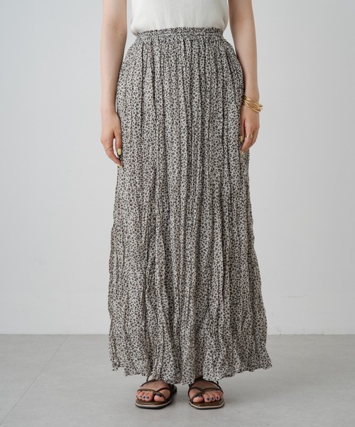 PUAL CE CIN(ピュアルセシン)の「小花プリントクリンクルスカート(スカート・レディース・ベージュ/ブラック・FREE)」の16枚目の写真