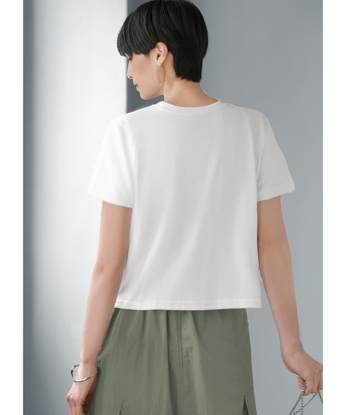 STYLE DELI(スタイルデリ)の「拾わないウエスト丈Tシャツ(Tシャツ/カットソー・レディース・ブラック/ホワイト/ライトブルー・MEDIUM)」の6枚目の写真