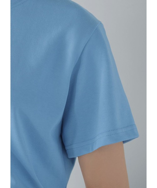 STYLE DELI(スタイルデリ)の「拾わないウエスト丈Tシャツ(Tシャツ/カットソー・レディース・ブラック/ホワイト/ライトブルー・MEDIUM)」の12枚目の写真