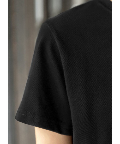 STYLE DELI(スタイルデリ)の「拾わないウエスト丈Tシャツ(Tシャツ/カットソー・レディース・ブラック/ホワイト/ライトブルー・MEDIUM)」の7枚目の写真