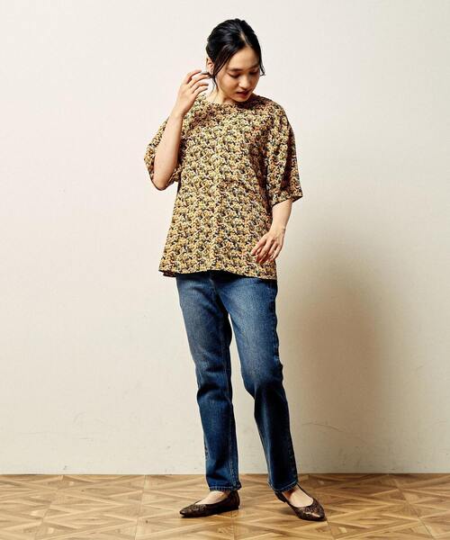 MELROSE claire（メルローズ クレール）の「【ビックポケットとレトロフラワープリントのブラウス】（シャツ/ブラウス・レディース・ネイビー/ブラウン・FREE）」の5枚目の写真