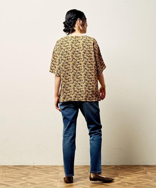 MELROSE claire（メルローズ クレール）の「【ビックポケットとレトロフラワープリントのブラウス】（シャツ/ブラウス・レディース・ネイビー/ブラウン・FREE）」の7枚目の写真