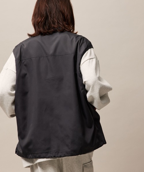 re_k by JUNRED（レクバイジュンレッド）の「re_k by JUNRED / スタンドカラーナイロンベスト（ナイロンジャケット・メンズ・ライトグレー/チャコールグレー・S/M/L）」の13枚目の写真