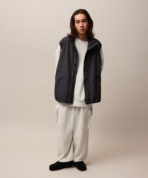 re_k by JUNRED（レクバイジュンレッド）の「re_k by JUNRED / スタンドカラーナイロンベスト（ナイロンジャケット・メンズ・ライトグレー/チャコールグレー・S/M/L）」の8枚目の写真