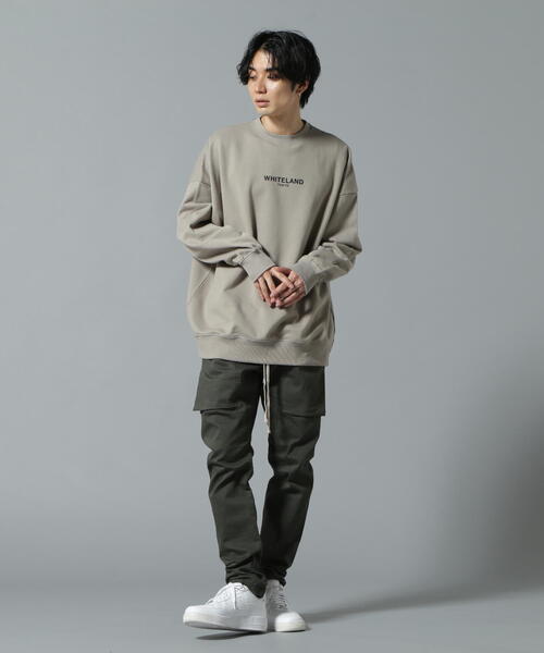 WHITELAND(ホワイトランド)の「【WEB&DEPOT限定】WHITELAND/ホワイトランド/TOKYO CREWNECK SWEATSHIRTS(スウェット・メンズ・ホワイト/グレー/ブラック/カーキ・MEDIUM/LARGE)」の22枚目の写真