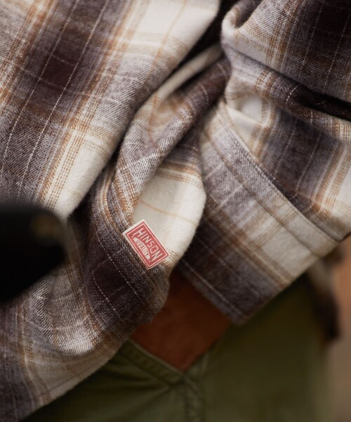 HINSON（ヒンソン）の「HINSON/ヒンソン ハーフジップ ネルシャツ L/S /ロングスリーブ（シャツ/ブラウス・メンズ・ブラック/ベージュ・MEDIUM/LARGE）」の5枚目の写真