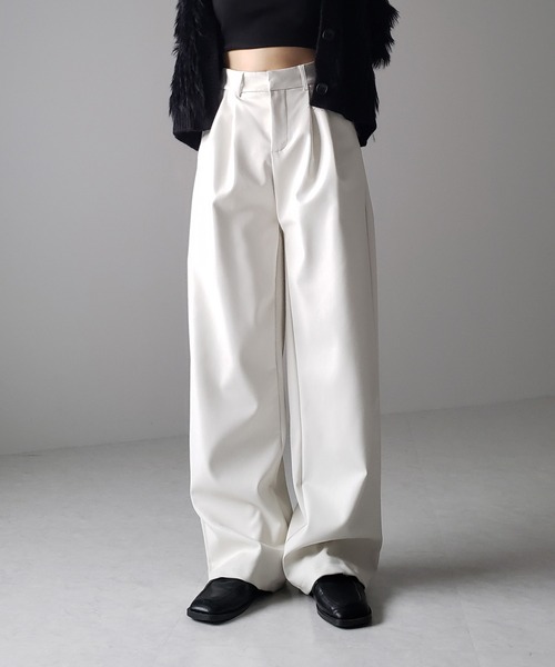 Vintage フェイクレザー デザイン ワイド スラックス 古着 Vintage デザイン ワイドスラックス 古着