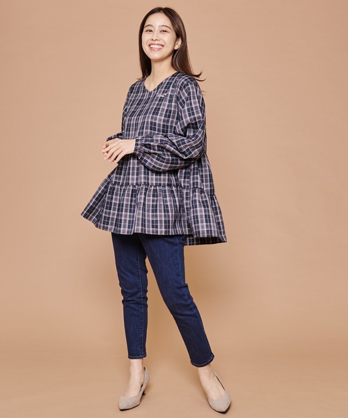 Arnold Palmer(アーノルドパーマー)の「チェック ティアード ブラウス(シャツ/ブラウス・レディース・ブラック/グレー・S/L/M)」の12枚目の写真