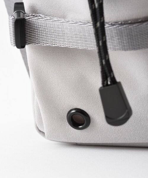 TRAVEL SHOP MILESTO(トラベルショップミレスト)の「LIKID 2WAYショルダーボディバッグ(ショルダーバッグ・レディース・ブラック/ライトグレー/ブルーグリーン・フリ-)」の11枚目の写真