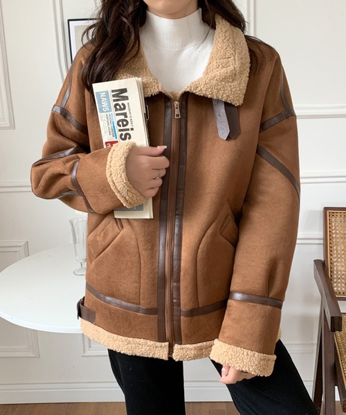 ABITOKYO（アビトーキョー）の「ボアフェイクムートンフライトジャケットブルゾン（ムートンコート・レディース・ブラック/ブラウン・FREE）」の7枚目の写真