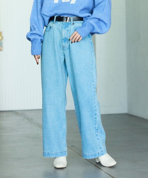 ストライプ柄 カーブデニム　ブルー✖︎ホワイト セール】カーヴィーデニム/ カーブデニム/ ワイド デニムパンツ