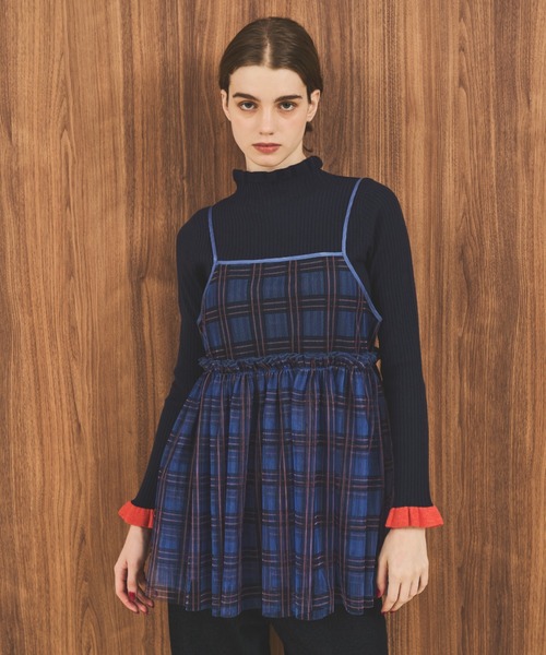 MERLOT（メルロー）の「チェックチュールキャミトップス（キャミソール・レディース・ベージュ/ブルー/グリーン・FREE）」の5枚目の写真