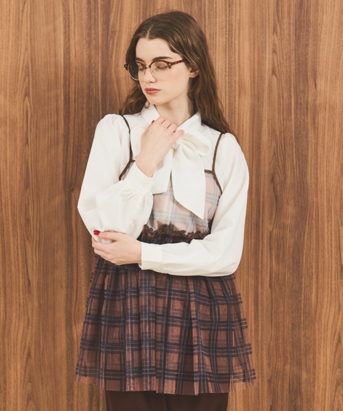 MERLOT（メルロー）の「チェックチュールキャミトップス（キャミソール・レディース・ベージュ/ブルー/グリーン・FREE）」の18枚目の写真