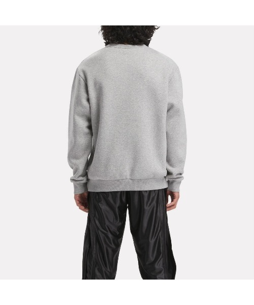 Reebok（リーボック）の「バスケットボール シーズナル クルー スウェット / BB SEASONAL CREW SWEAT（スウェット・メンズ・ヘザーグレー/ブラック・X-LARGE/LARGE/XX-LARGE/MEDIUM/SMALL/X-SMALL）」の4枚目の写真